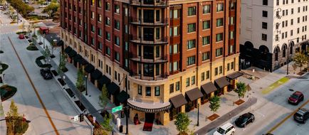 Hotel Renegade Exterior