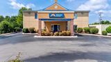 Suburban Studios Chattanooga NE Exterior