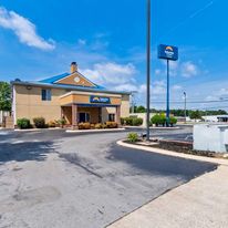 Suburban Studios Chattanooga NE