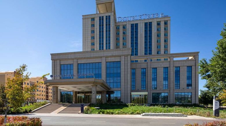 <b>DoubleTree Hilton Altay Fuyun Exterior</b>. Images powered by <a href="https://iceportal.shijigroup.com/" title="IcePortal" target="_blank">IcePortal</a>.