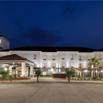 Spark by Hilton Houston Hobby Airport