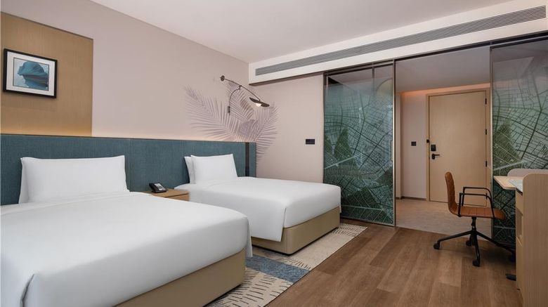<b>Hilton Garden Inn Chengde High-Tech Zone Room</b>. Images powered by <a href="https://iceportal.shijigroup.com/" title="IcePortal" target="_blank">IcePortal</a>.