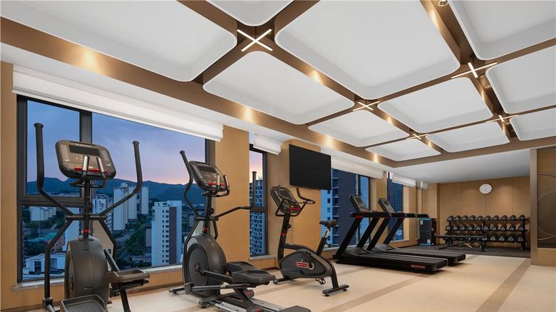 <b>Hilton Garden Inn Chengde High-Tech Zone Health</b>. Images powered by <a href="https://iceportal.shijigroup.com/" title="IcePortal" target="_blank">IcePortal</a>.