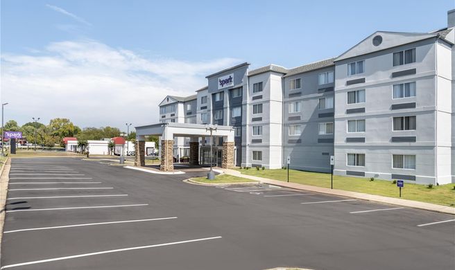 Spark by Hilton Kannapolis Exterior