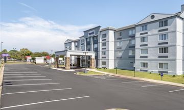 Spark by Hilton Kannapolis