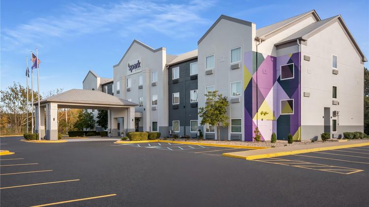 Spark by Hilton La Grange Exterior