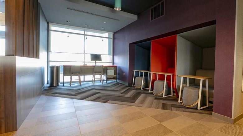 <b>Tru by Hilton Hazleton Lobby</b>. Images powered by <a href="https://iceportal.shijigroup.com/" title="IcePortal" target="_blank">IcePortal</a>.