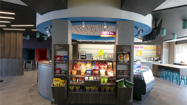 <b>Tru by Hilton Hazleton Restaurant</b>. Images powered by <a href="https://iceportal.shijigroup.com/" title="IcePortal" target="_blank">IcePortal</a>.
