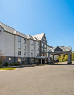 Spark by Hilton Woodbridge
