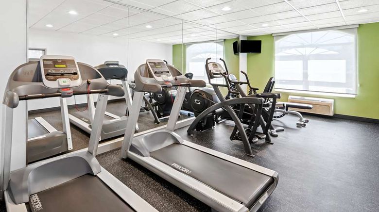 <b>Spark by Hilton Woodbridge Health</b>. Images powered by <a href="https://iceportal.shijigroup.com/" title="IcePortal" target="_blank">IcePortal</a>.