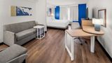 Spark by Hilton Woodbridge Room