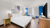 Spark by Hilton Woodbridge Room
