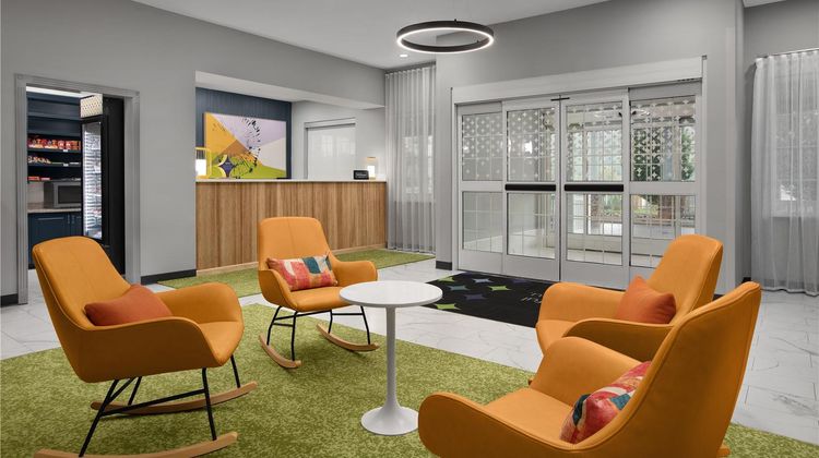 Spark by Hilton Washington Meadowlands B Lobby