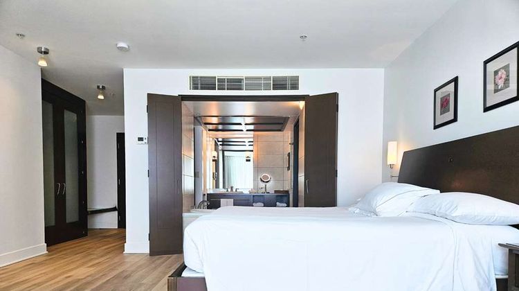 Hotel Mortagne Room