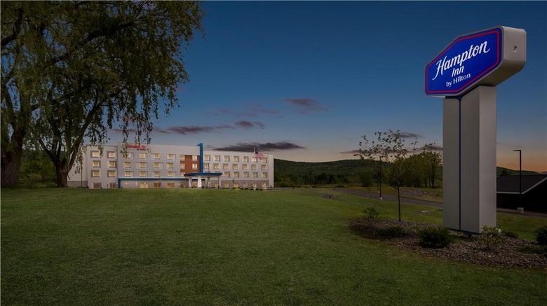 <b>Hampton Inn Cooperstown Exterior</b>. Images powered by <a href="https://iceportal.shijigroup.com/" title="IcePortal" target="_blank">IcePortal</a>.