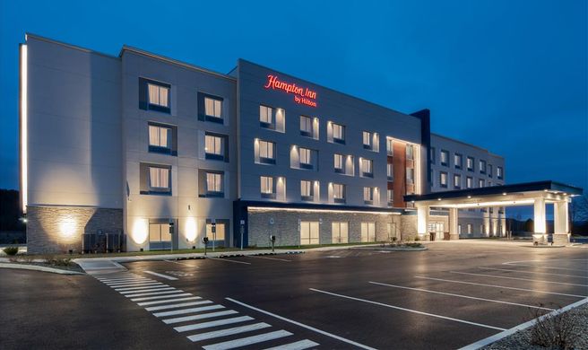 Hampton Inn Cooperstown Exterior