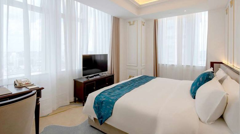 <b>Goethe Hotel Lakeview Suite</b>. Images powered by <a href="https://iceportal.shijigroup.com/" title="IcePortal" target="_blank">IcePortal</a>.