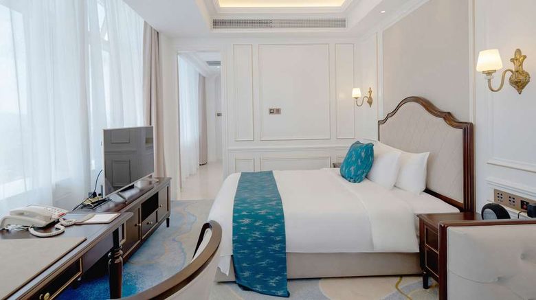 <b>Goethe Hotel Lakeview Room</b>. Images powered by <a href="https://iceportal.shijigroup.com/" title="IcePortal" target="_blank">IcePortal</a>.