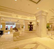 Goethe Hotel Lakeview Lobby