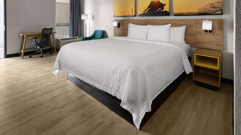 <b>Days Inn by Wyndham near Ft. Stewart Room</b>. Images powered by <a href="https://iceportal.shijigroup.com/" title="IcePortal" target="_blank">IcePortal</a>.