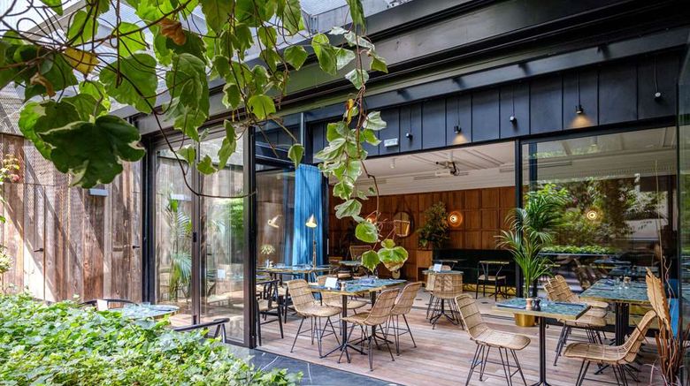 <b>Hotel Parister Restaurant</b>. Images powered by <a href="https://iceportal.shijigroup.com/" title="IcePortal" target="_blank">IcePortal</a>.