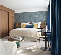 Hotel Parister Room