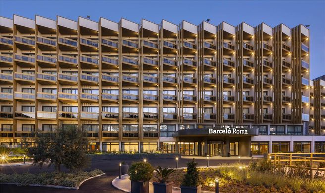 Wyndham Rome Midas Exterior