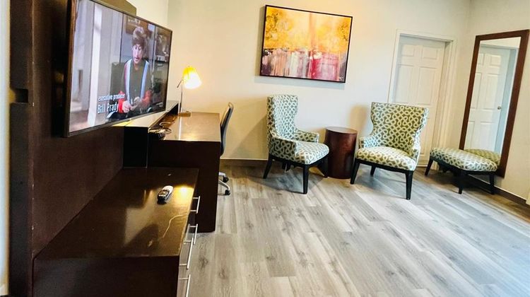 Americas Best Value Inn & Suites-LaPorte Lobby
