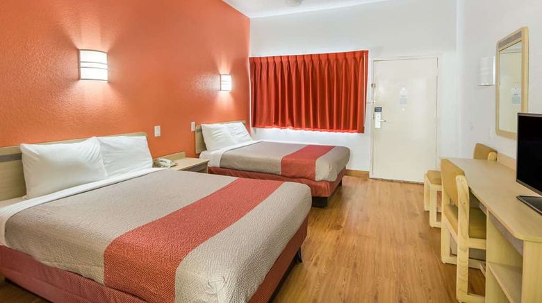 <b>Americas Best Value Inn Humble Room</b>. Images powered by <a href="https://iceportal.shijigroup.com/" title="IcePortal" target="_blank">IcePortal</a>.