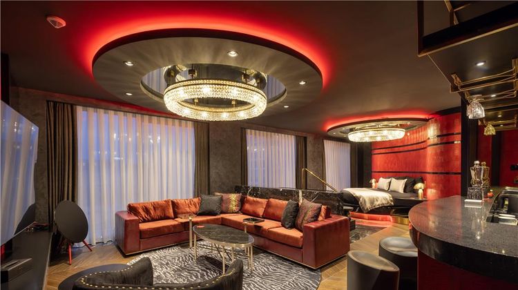Merit Starlit Hotel Suite