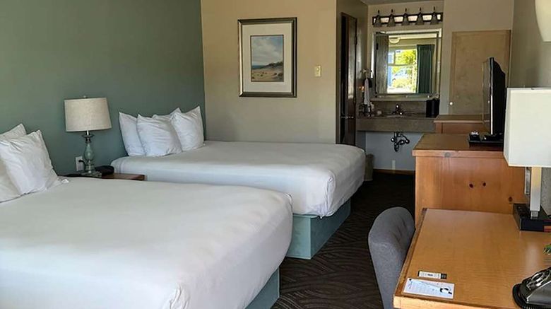 <b>Super 8 by Wyndham Florence Room</b>. Images powered by <a href="https://iceportal.shijigroup.com/" title="IcePortal" target="_blank">IcePortal</a>.
