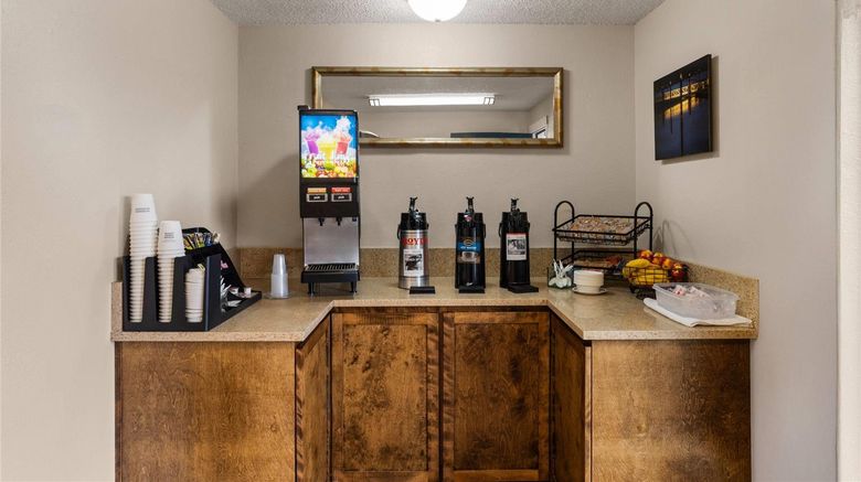 <b>Super 8 by Wyndham Florence Other</b>. Images powered by <a href="https://iceportal.shijigroup.com/" title="IcePortal" target="_blank">IcePortal</a>.