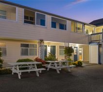 Super 8 by Wyndham Florence Exterior