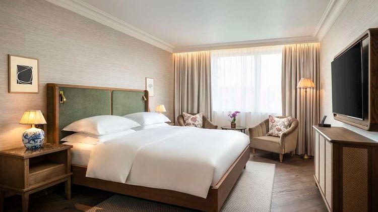 Brunfels Hotel Room