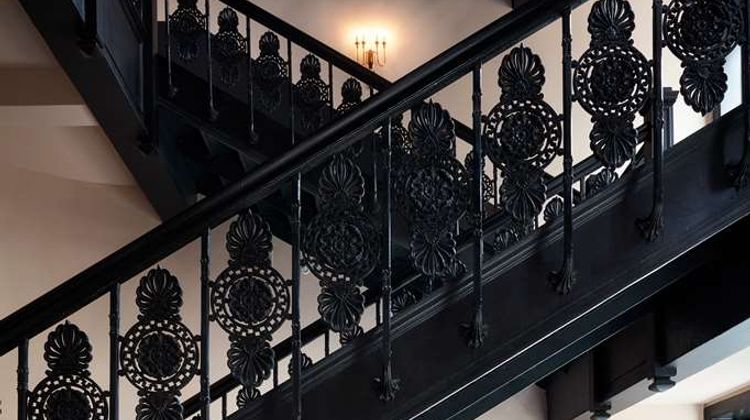 Maison Metier Lobby