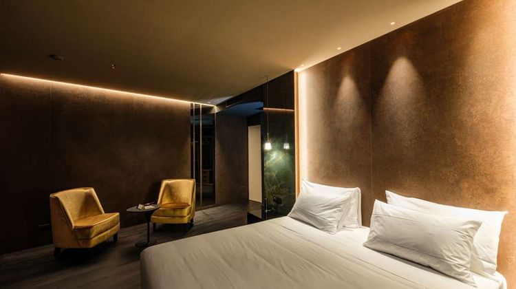 Touring Hotel Suite