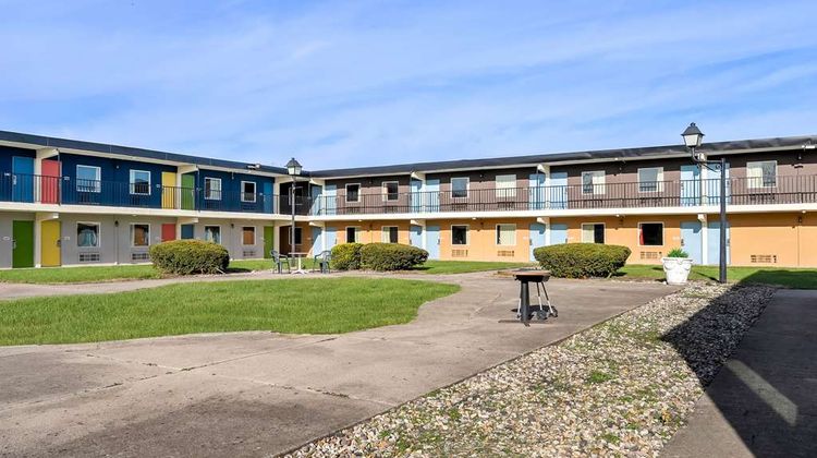 Americas Best Value Inn Danville Exterior