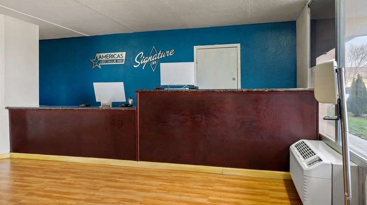 Americas Best Value Inn Danville Lobby