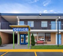 Americas Best Value Inn Danville Exterior