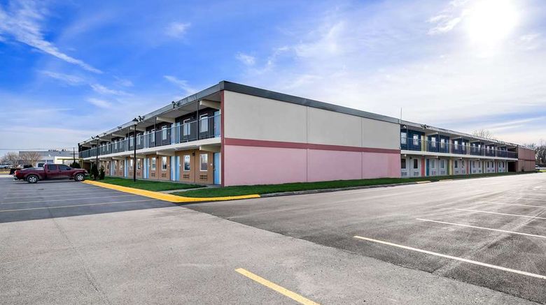 <b>Americas Best Value Inn Danville Exterior</b>. Images powered by <a href="https://iceportal.shijigroup.com/" title="IcePortal" target="_blank">IcePortal</a>.