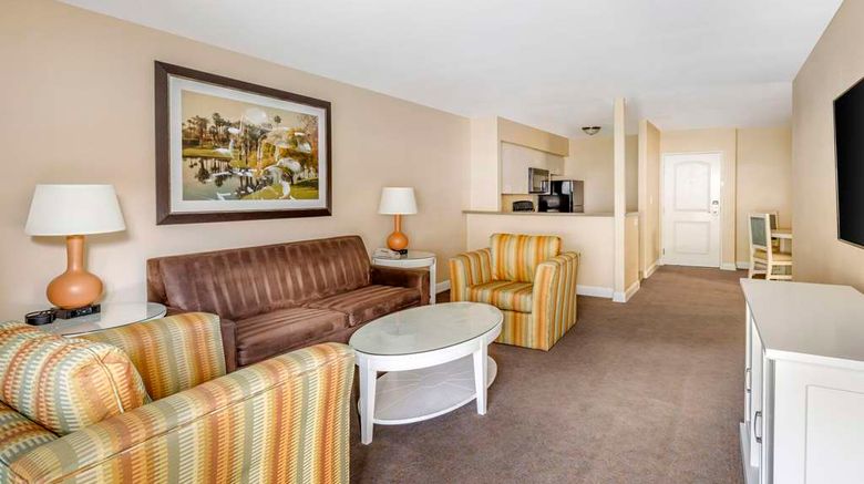 <b>Hilton Vacation Club Palm Canyon Room</b>. Images powered by <a href="https://iceportal.shijigroup.com/" title="IcePortal" target="_blank">IcePortal</a>.