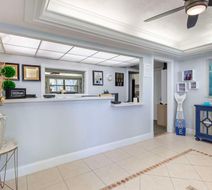 Hilton Vacation Club Charter Club Naples Lobby