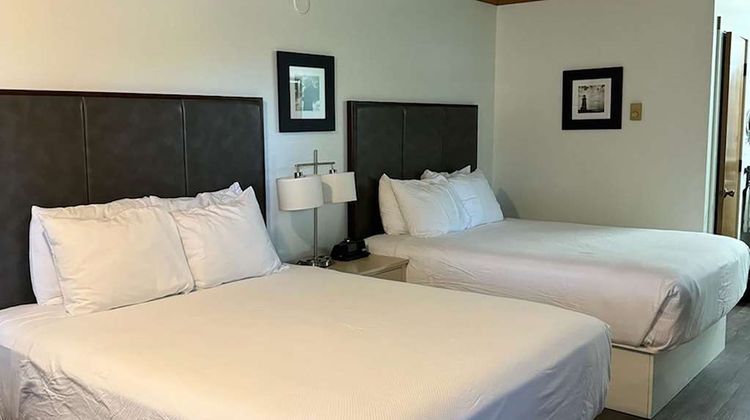 River House Inn, a Baymont by Wyndham Room