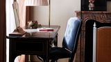 <b>NoMad London Room</b>. Images powered by <a href="https://iceportal.shijigroup.com/" title="IcePortal" target="_blank">IcePortal</a>.