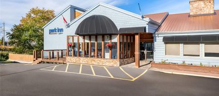 Hearthstone Inn Sydney Exterior