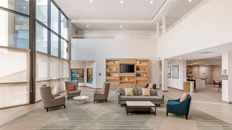 Comfort Inn & Suites Verona Lobby
