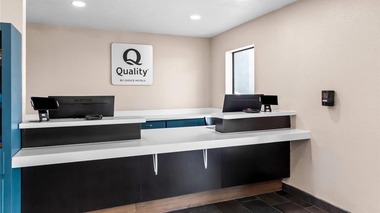 Quality Inn & Suites Port Lavaca Lobby