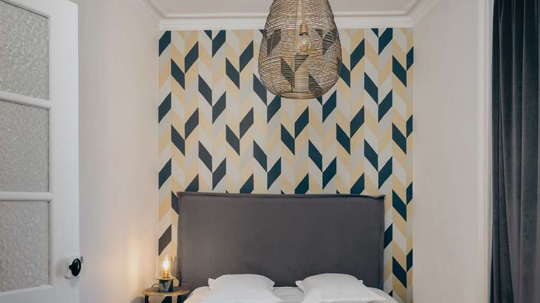 <b>Hotel Lanjuinais Suite</b>. Images powered by <a href="https://iceportal.shijigroup.com/" title="IcePortal" target="_blank">IcePortal</a>.