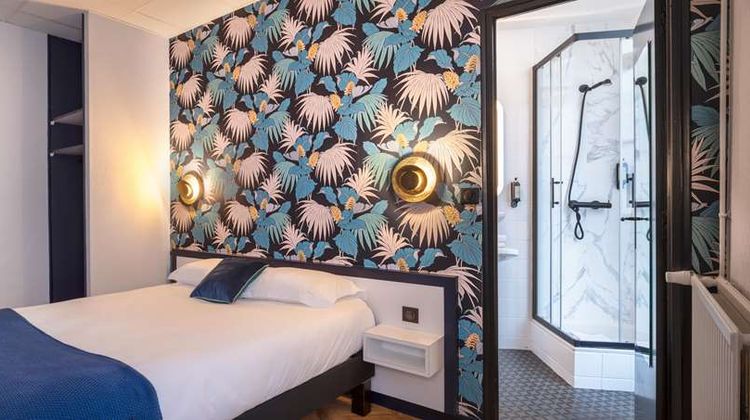 Hotel Lanjuinais Room