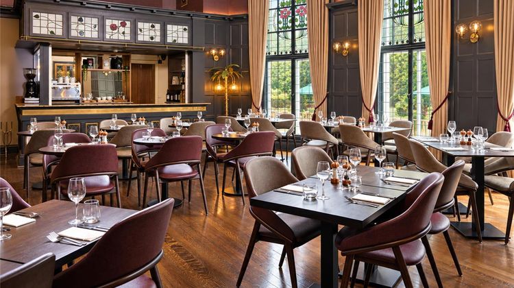 Elmbank Hotel Restaurant